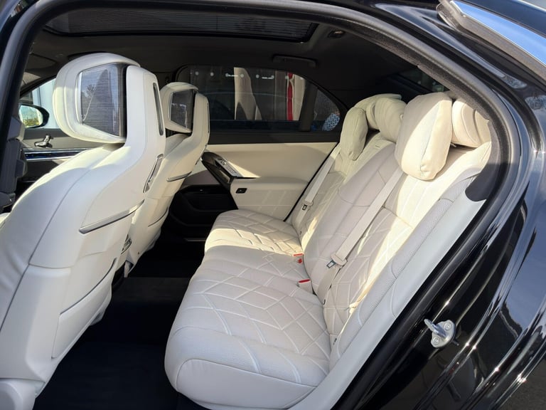 2025 BMW 7 Series 3.0 750e 22.1kWh Excellence Saloon 4dr Petrol Plug-in Hybrid Auto xDrive Eu SAL...