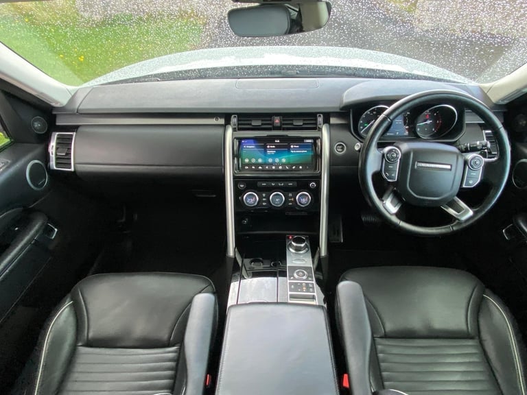 2018 Model Land Rover Discovery 3.0TD V6 HSE Luxury 7Seater Pan Roof