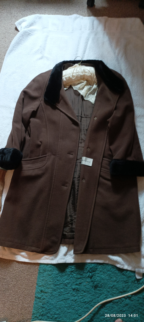 image for Coat For Size 8/10/12/14/16 Women All Thick Wool Lined its Full Length in Caramel Brown
