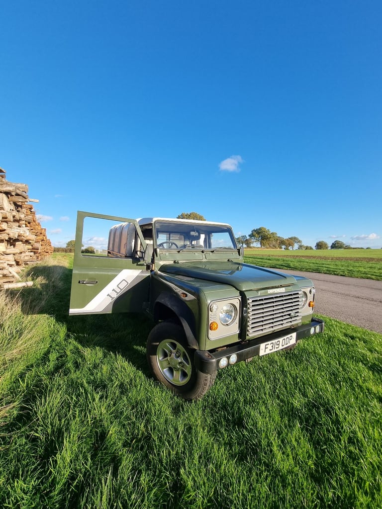 1988 Land Rover 110 High Cap Pickup (USA Exportable)