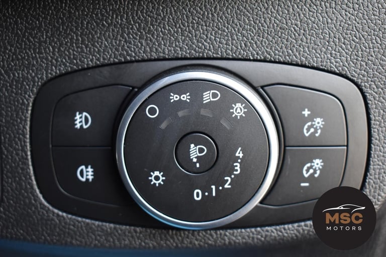 2018 Ford Focus 1.0T EcoBoost ST-Line Hatchback 5dr Petrol Manual Euro 6 (s/s) (125 ps) Hatchback...