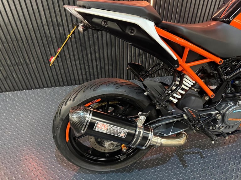 2020 KTM 125 Duke 125 Euro 4