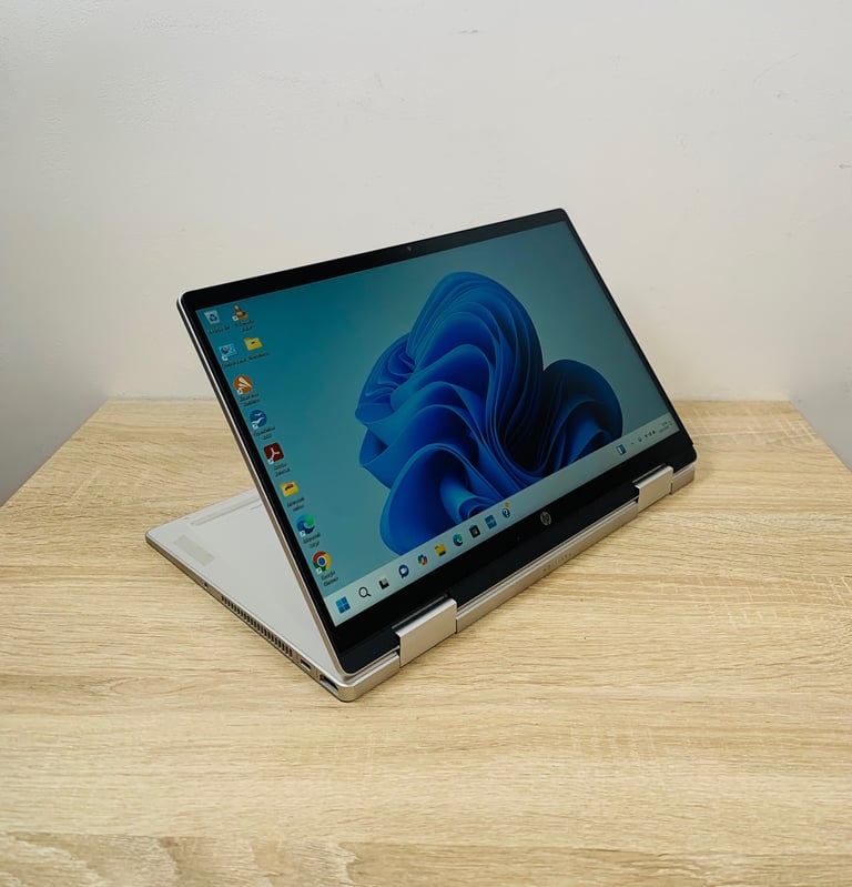 HP i3 13thGen TouchScreen x360 Full HD UltraFast Laptop, 8GB 256GB SSD, LIKE NEW