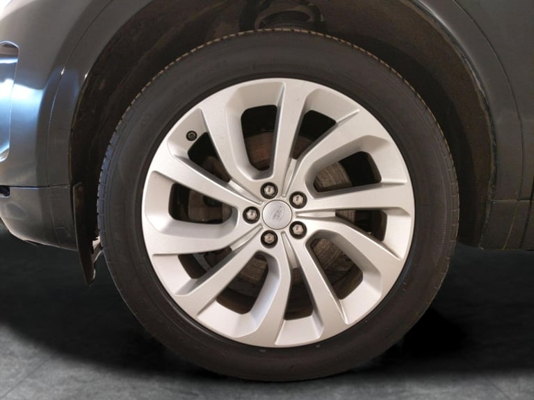 2020 Land Rover Discovery Sport 1.5 P300e 12.2kWh R-Dynamic HSE SUV 5dr Petrol Plug-in Hybrid Aut...