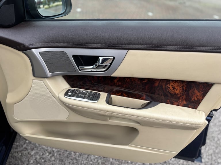 Jaguar, XF, Saloon, 2009, Other, 2720 (cc), 4 doors
