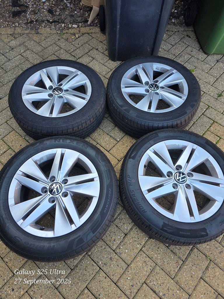 Vw golf wheels and tyres