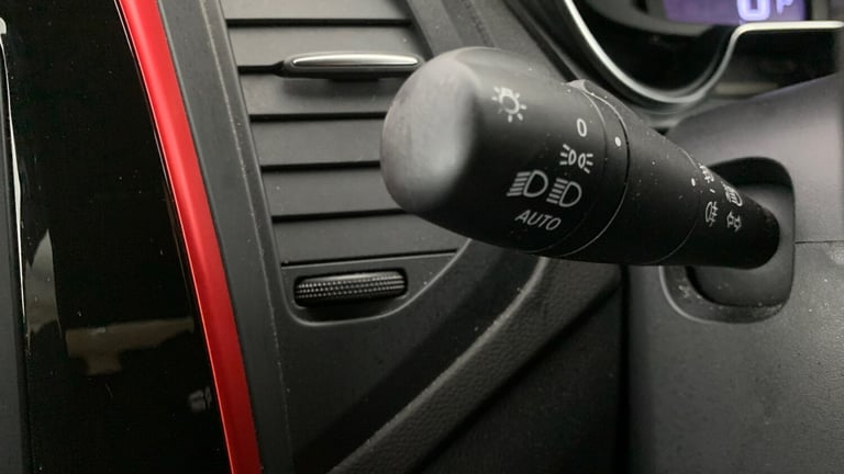 2020 Renault Captur 1.3 TCe ENERGY S Edition SUV 5dr Petrol EDC Euro 6 (s/s) (150 ps) SUV Petrol ...