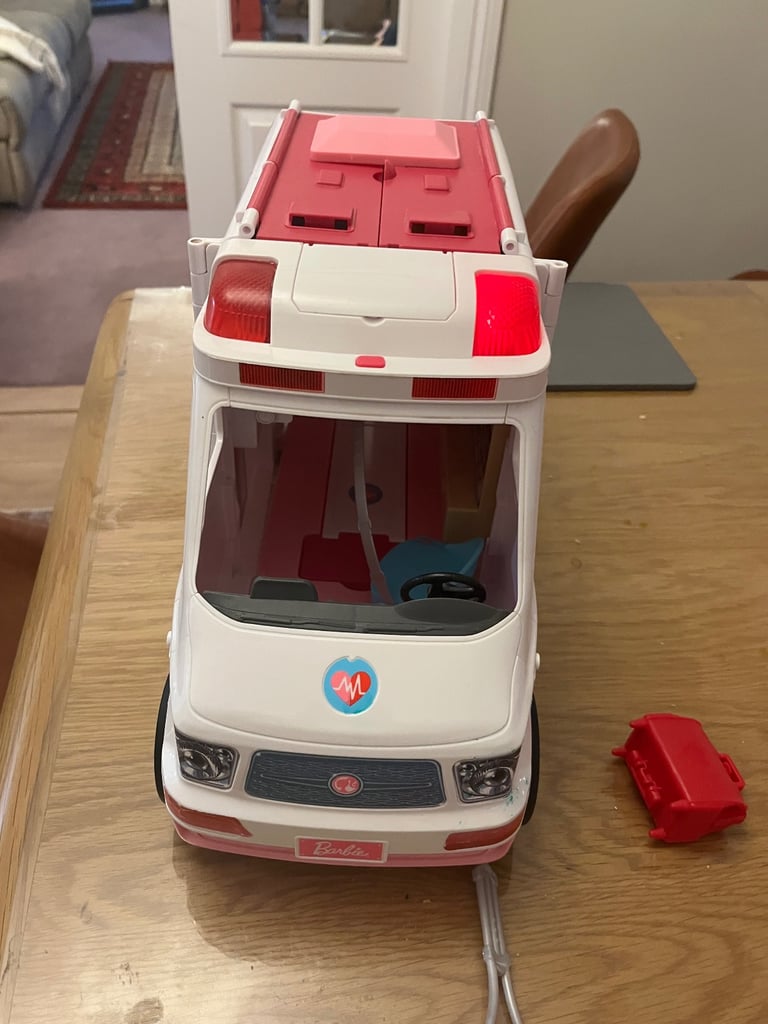 Barbie ambulance set