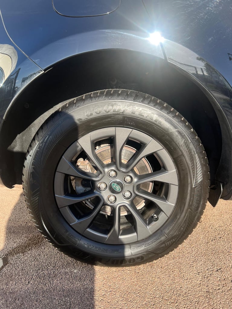 2020 Land Rover Range Rover Evoque 2.0 D150 MHEV R-Dynamic Auto 4WD Euro 6 (s/s) 5dr ESTATE Diese...