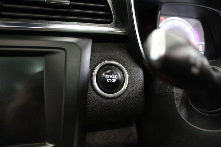 RENAULT KADJAR 1.6 dCi Signature Nav Euro 6 (s/s) 5dr 2016