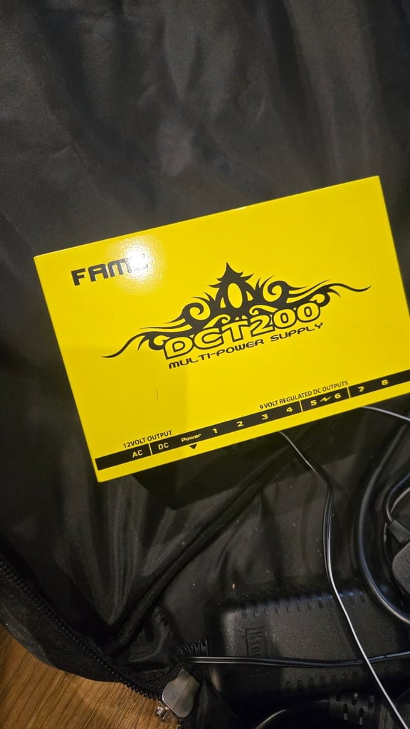 Fame DCT-200 multi power supply