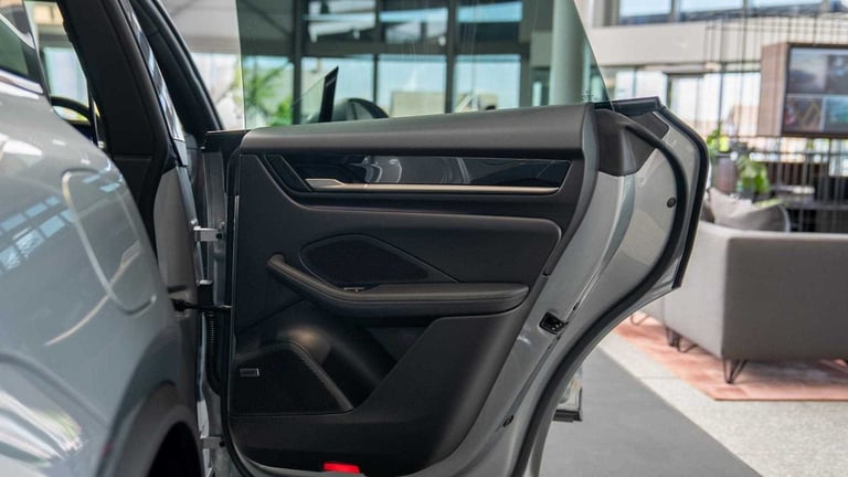 2025 Porsche Macan Electric SUV Electric Automatic