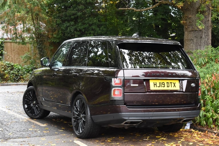 2019 Land Rover Range Rover V8 AUTOBIOGRAPHY+Top of the range model! Estate Petrol Automatic