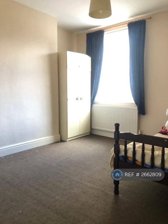 2 bedroom house in Waterford Street, Nottingham, NG6 (2 bed) (#2662809)