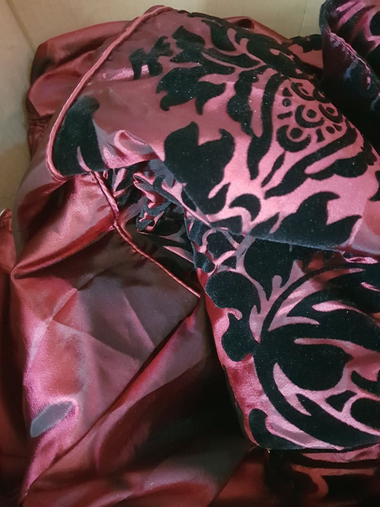 Deep Red Two-Tone Curtains x4 90in80in