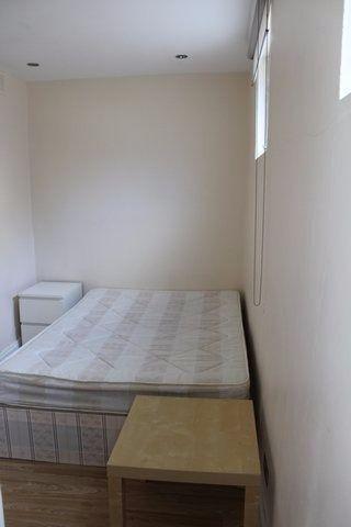 Rooms avaiable now from 200pw zone 2 Bethnal Green Whitechapel Stratford Poplar Canary Wharf