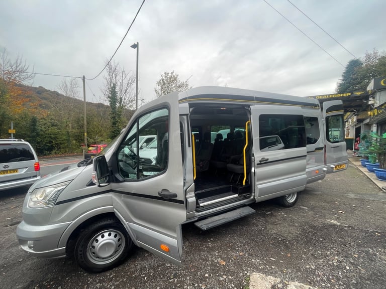 2016 Ford Transit 2.2 TDCi 125ps H3 17 Seater TREND / EURO 6 Minibus Diesel Manual