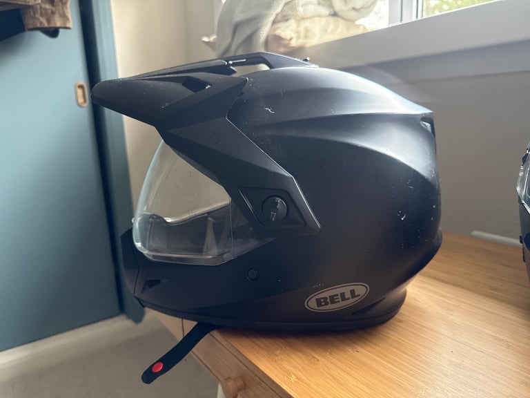 Bell MX-9 MIPS Adventure Helmet