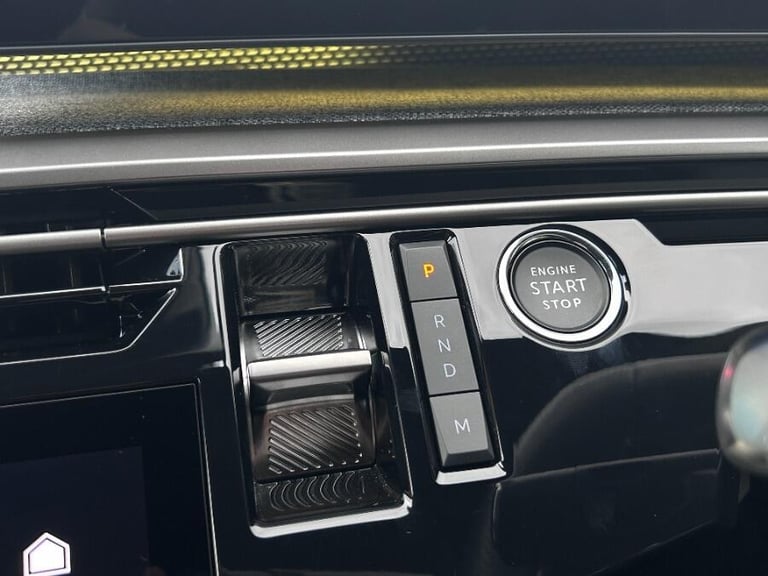 2025 Peugeot 5008 1.2 Hybrid Gt Suv 5dr Petrol Hybrid E Dsc6 Euro 6 (s/s) (136 Ps) HATCHBACK Petr...