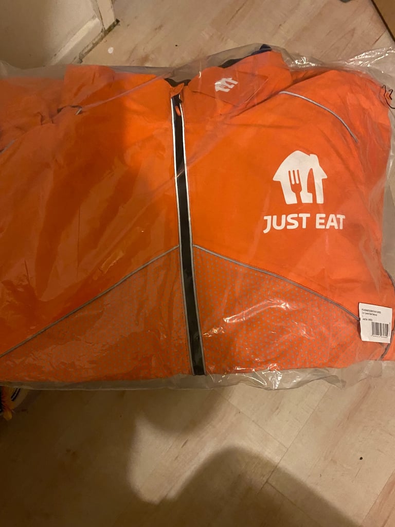 Delivery coats 