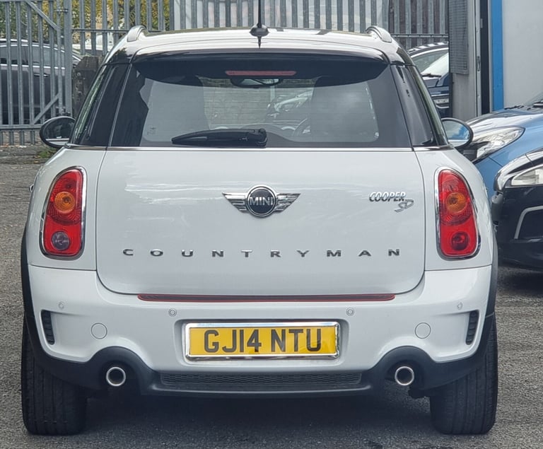 2014 MINI Countryman 2.0 Cooper S D 5dr Auto + LOW MILEAGE HATCHBACK Diesel Automatic