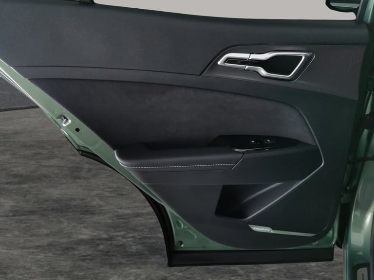 2022 Kia Sportage 1.6 h T-GDi GT-Line S SUV 5dr Petrol Hybrid Auto Euro 6 (s/s) (226 bhp) - C Suv...