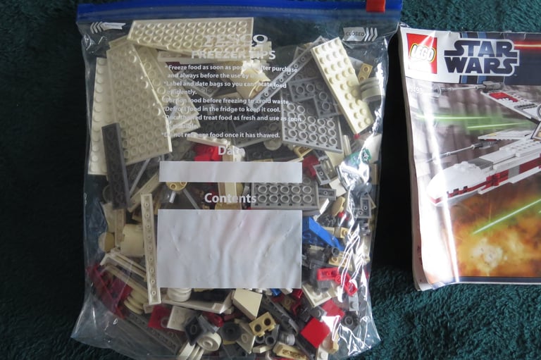 LEGO 9493 STAR WARS X-WING STARFIGHTER 100% COMPLETE + BOX + MANUAL