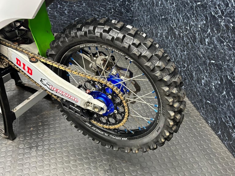 Kawasaki KXF 450 2019 ( MX / MOTOCROSS / ENDURO ) @ AJ TRADING 