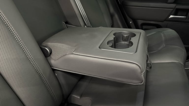 2025 Land Rover Defender 3.0 D350 X-Dynamic HSE 110 5dr Auto ESTATE DIESEL Automatic