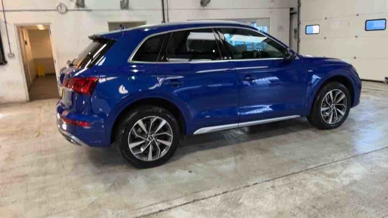 2022 Audi Q5 2.0 TDI 40 S line SUV 5dr Diesel S Tronic quattro Euro 6 (s/s) (204 ps) SUV Diesel A...