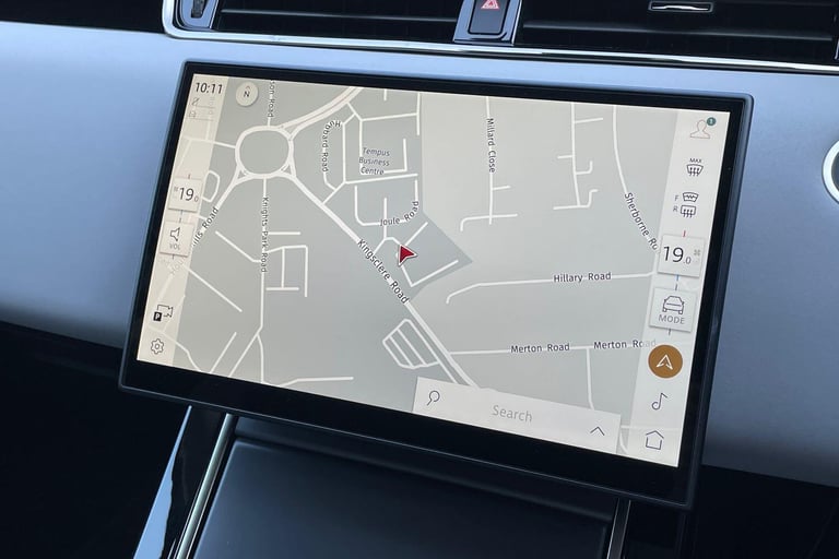 2025 Land Rover Range Rover Evoque 1.5 P270e Dynamic SE 5dr Auto ESTATE PETROL/ELECTRIC Automatic