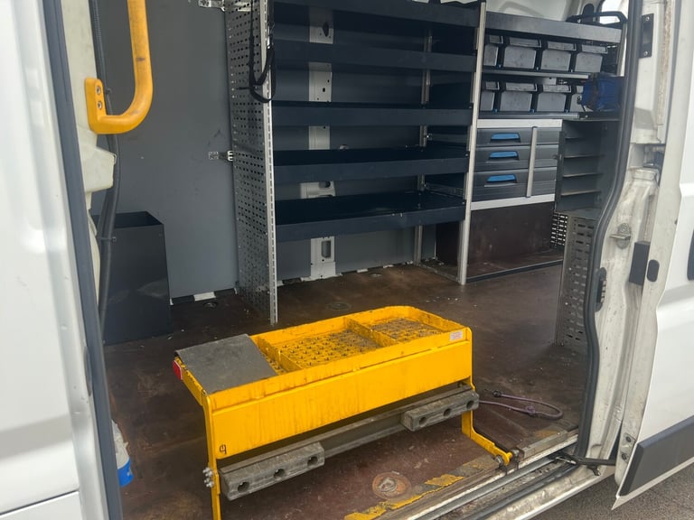 2021 Peugeot Boxer 2.2 BlueHDi H2 Professional Van 140ps PANEL VAN Diesel Manual