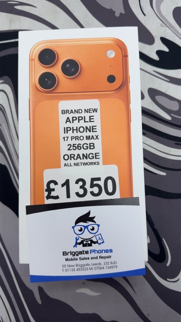 APPLE IPHONE 17 PRO MAX 256GB ORANGE BRAND NEW SEALED 