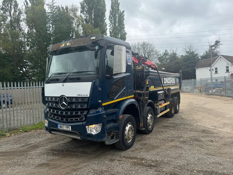 Mercedes-Benz Arocs 8x4 Tipper Grab £22000 + VAT