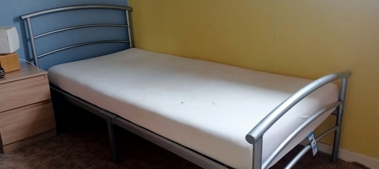 image for Single Bed and mattress 