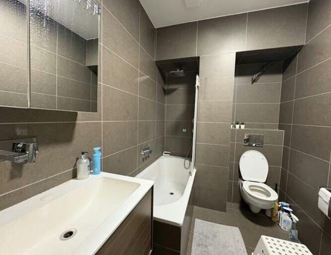 🔐 Convenient & Comfortable 📎 | Perfect for Short-Term Rentals!