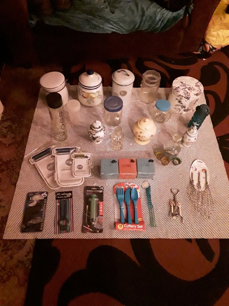 image for Selaction of household items