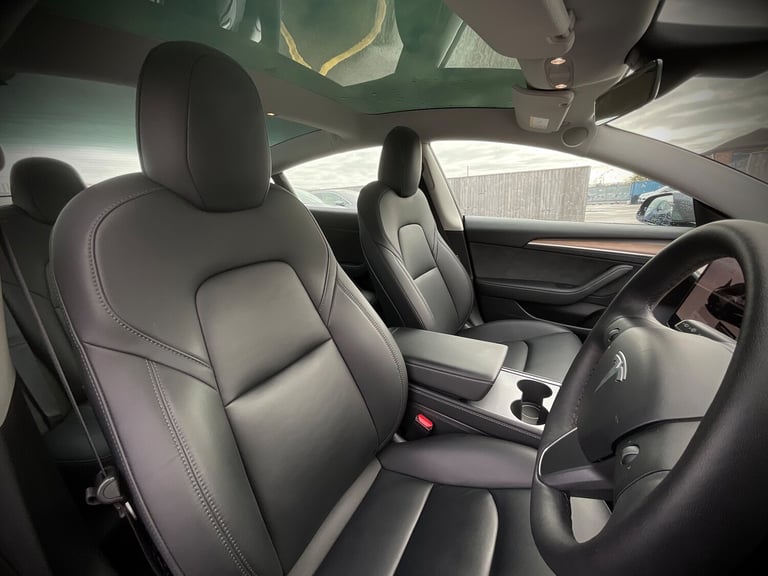 2022 Tesla Model 3 Performance AWD 4dr [Performance Upgrade] Auto SALOON ELECTRIC Automatic