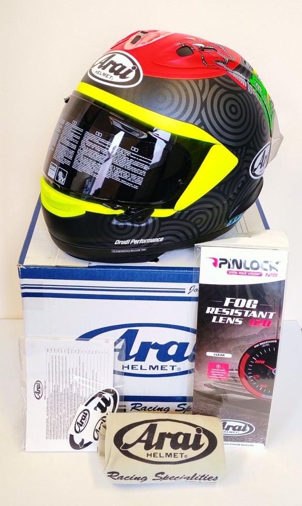 #ARAI RX-7V EVO - MOTORCYCLE HELMET - TATSUKI SUZUKI - LARGE - BRAND NEW EX-DISP