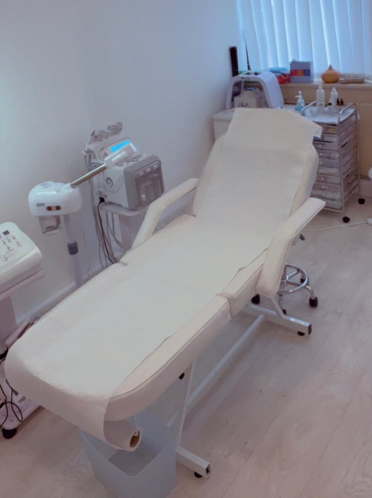 Rent Our Beautiful Clinic /beauty Room – Milton Keynes 