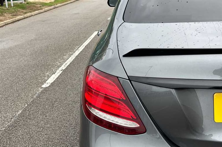 2020 Mercedes-Benz E-Class 2.0 E200 AMG Line Edition (Premium) Saloon 4dr Petrol G-Tronic+ Euro 6...
