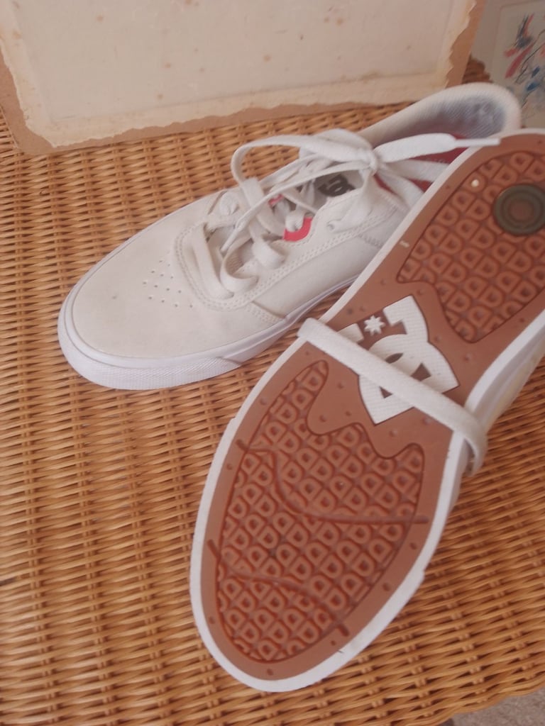 image for Trendy Trainers Size 7