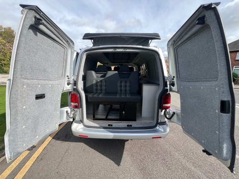 Volkswagen, TRANSPORTER, Panel Van, 2005, Manual, 2460 (cc)