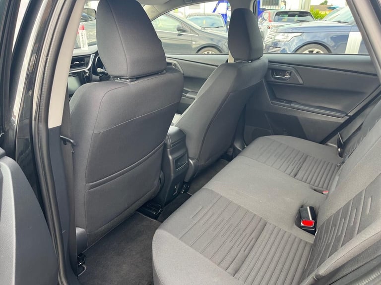 2016 Toyota Auris 1.2T Business Edition 5dr ESTATE PETROL Manual