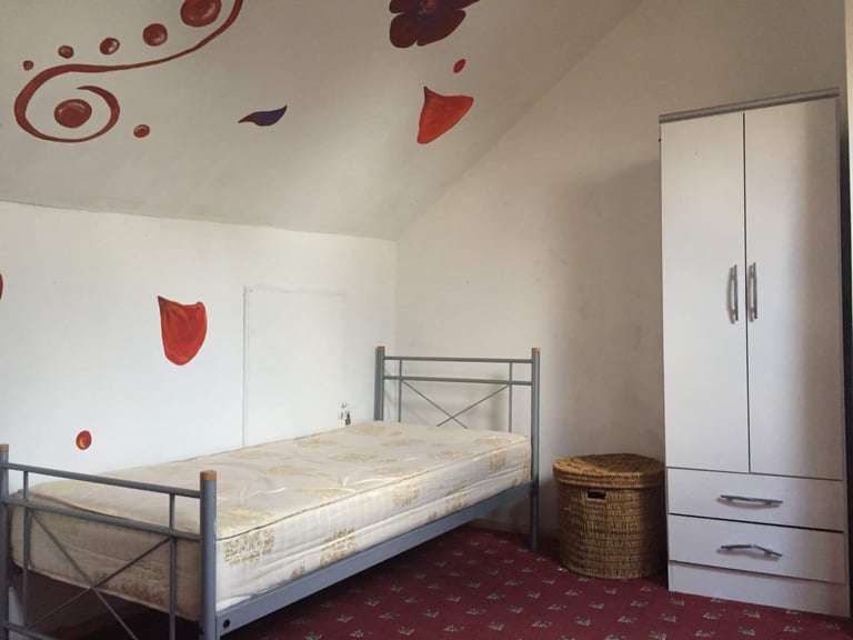 Large Double room (loft)