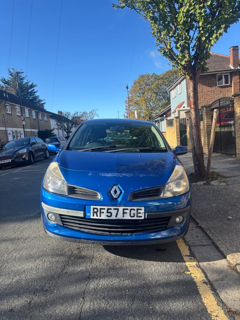 Renault Clio Automatic 1.6L 87k Miles