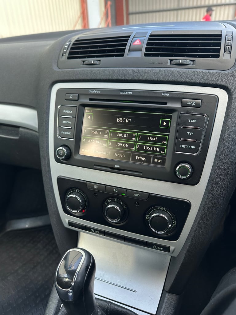 Skoda, OCTAVIA, Hatchback, 2011, Manual, 1598 (cc), 5 doors