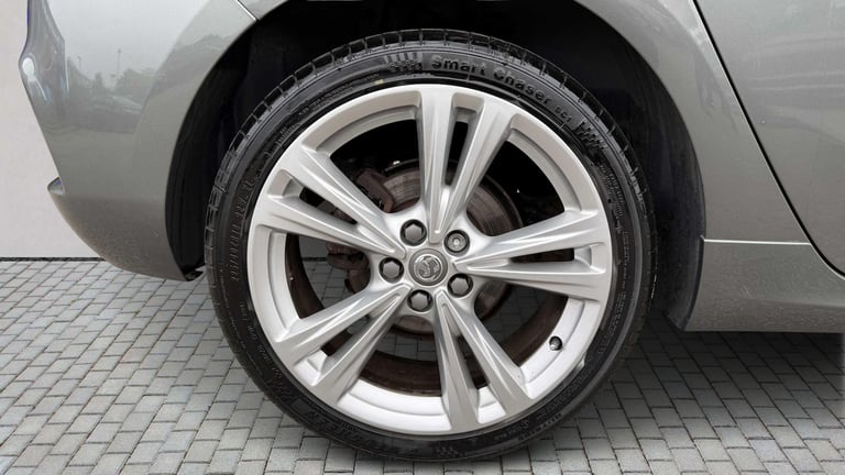 2019 Vauxhall Astra 1.4T 16V 150 SRi Vx-line 5dr Hatchback Petrol Manual