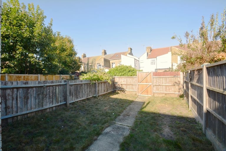 2-3 bedroom house to rent in Sheerness 
