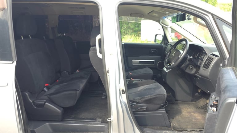 JDM Import Facelift Mitsubishi Delica D5 2.0 Auto CVT 8 Seater MPV Ulez Free